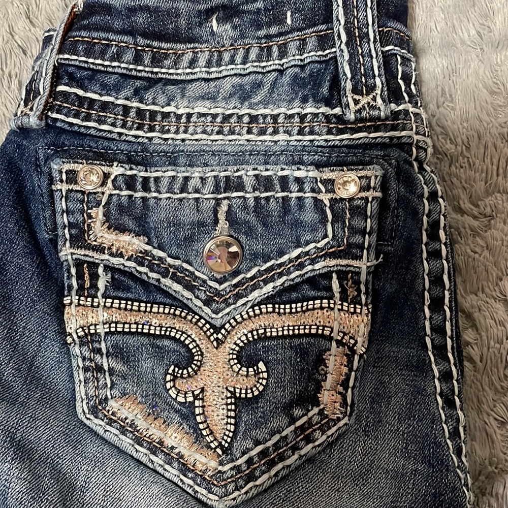 🎉HP🎉Rock Revival mid-rise skinny jeans - Picture 2 of 4
